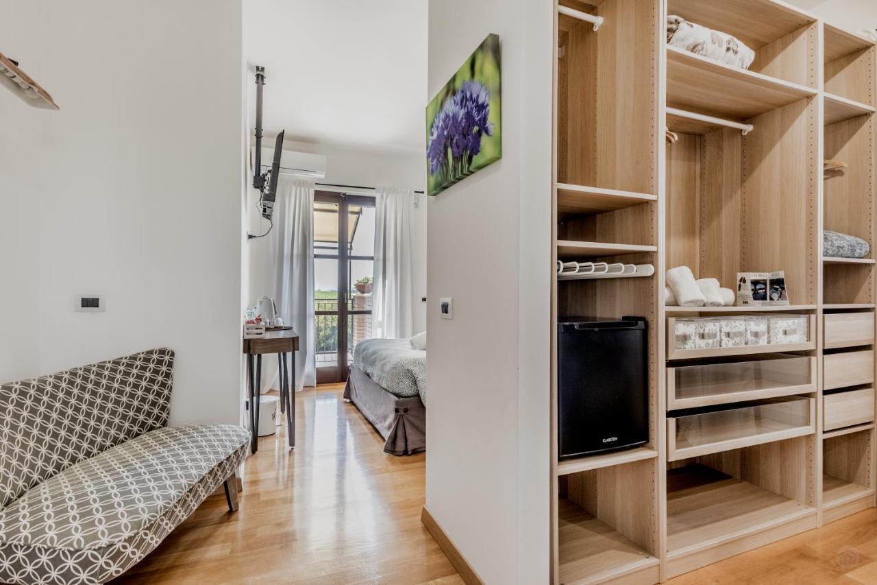 B&B A Casa Di Giulia Guidonia Esterno foto